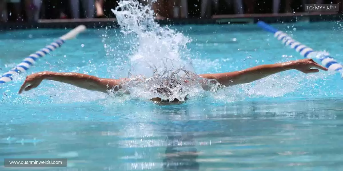 热血赛事，激情一触即发！🔥 每一次挥汗，都是对胜利的渴望！